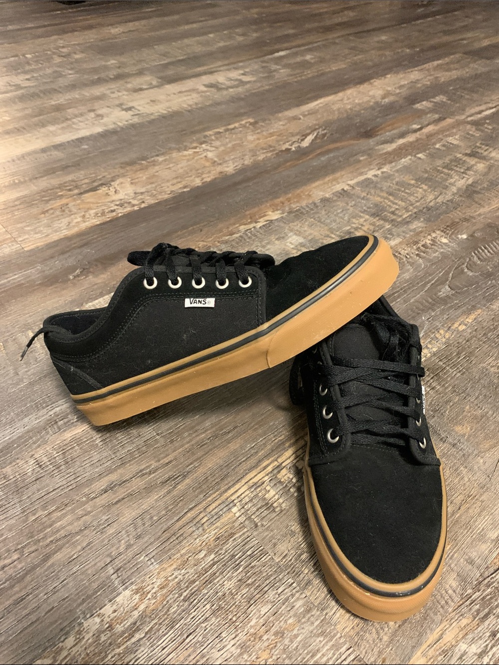 Vans Black Low-Top Sneakers with Gum Sole Accent